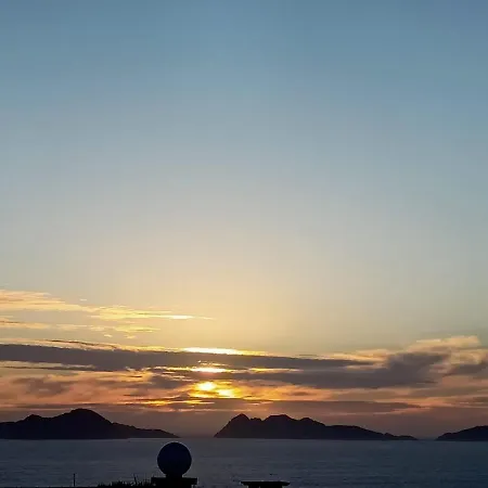 Precioso Apartamento Con Terreno Y Vistas A Cies Vigo Exterior photo